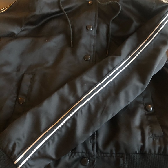 American Eagle bomber jacket - Picture 2 of 3